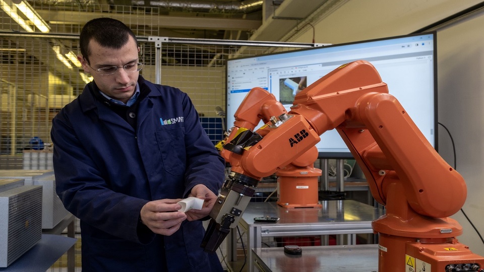 A ReMed robot cell being used.